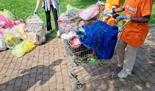 Bra, tutti in piazza per l’ambiente: torna “Spazzamondo” per una città più pulita