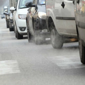 Il Piemonte passa col verde: quasi metà delle auto sono Euro6 e le ibride fanno +693%. Ma Asti è in controtendenza