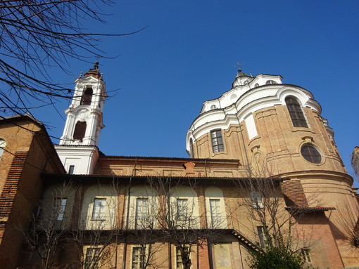 Bra, la stagione musicale di Santa Chiara si chiude con tre concerti a cura della FFM Bra, la stagione musicale di Santa Chiara si chiude con tre concerti a cura della FFM