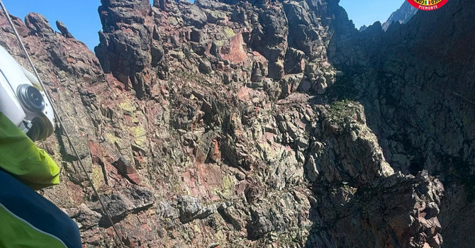 Valdieri, gestore del rifugio dà l'allarme per soccorrere alpinisti in difficoltà sulla Punta Plent