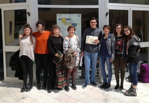 Alba: Edoardo Scarzella del liceo Govone vince la prestigiosa gara internazionale Certamen Horatianum