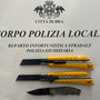 Bra, in auto con un coltello e due cutter: trentenne denunciato dalla Polizia Locale