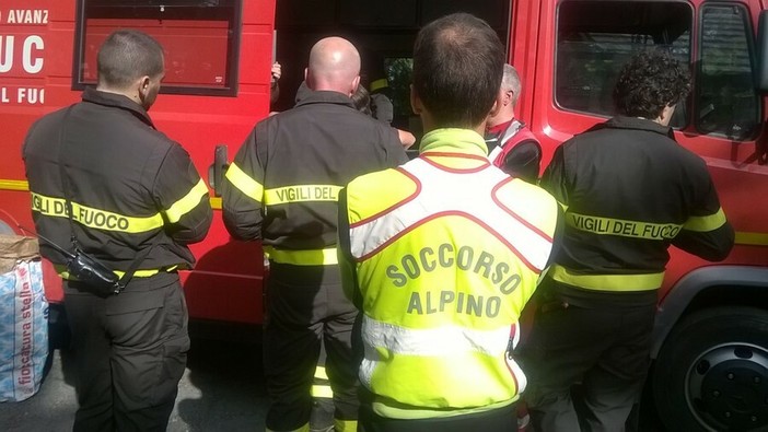 Perde l'orientamento nei boschi di San Giacomo di Entracque: ritrovato e riportato a valle dai soccorritori