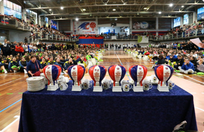 É Natale ma si pensa già a Pasqua: Mondovì Volley lancia la 15ª edizione del Torneo della Ceramica