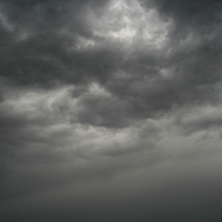 Caldo record e allerta temporali nel Cuneese: oggi il picco dell'afa, dal pomeriggio rischio nubifragi e grandine