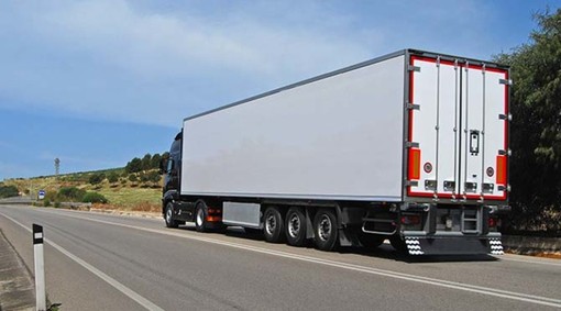Caro gasolio, a Cuneo l’autotrasporto fa i conti con il credito d’imposta Caro gasolio, a Cuneo l’autotrasporto fa i conti con il credito d’imposta