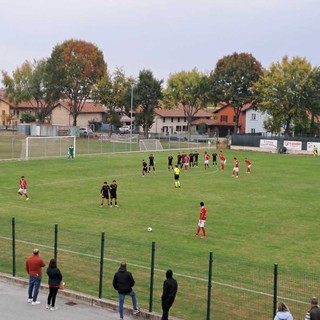 Calcio Eccellenza / Grande equilibrio nel derby tra Cuneo e Centallo, al “Paschiero” finisce 1-1