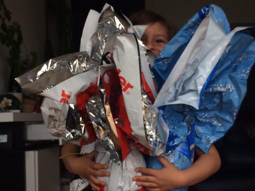 Le uova simbolo della Pasqua, la vera storia del dolce più amato dai bimbi Le uova simbolo della Pasqua, la vera storia del dolce più amato dai bimbi