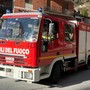 Incendio garage a Ormea: distrutta la vettura parcheggiata all'interno e ingenti danni alla struttura