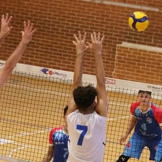 PALLAVOLO / Una sconfitta ed una vittoria per il Vbc Mondovì nel primo concentramento di Coppa Piemonte PALLAVOLO / Una sconfitta ed una vittoria per il Vbc Mondovì nel primo concentramento di Coppa Piemonte