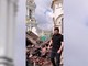 Kiev, Zelensky tra le macerie del monastero colpito: "Attacco deliberato di droni russi" Kiev, Zelensky tra le macerie del monastero colpito: "Attacco deliberato di droni russi"