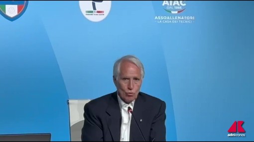 Calcio, Malagò: "Ripristinare rapporto con una parte della politica"