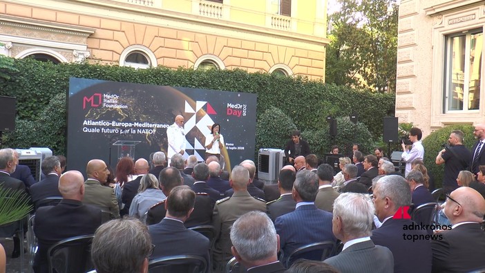 Difesa, al MedOr Day dialogo sul futuro della Nato con l'ammiraglio Cavo Dragone Difesa, al MedOr Day dialogo sul futuro della Nato con l'ammiraglio Cavo Dragone
