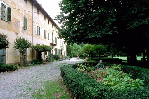 A  Villa Tornaforte Aragno si presenta "La storia di sé: autobiografia di un Grande della Granda"
