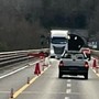 Viadotto Uveghi, divieto ai camion oltre le 7,5 tonnellate, ma le violazioni continuano