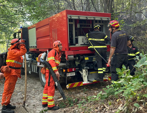Circoscritto l'incendio divampato a Peveragno in zona Valfredda Circoscritto l'incendio divampato a Peveragno in zona Valfredda