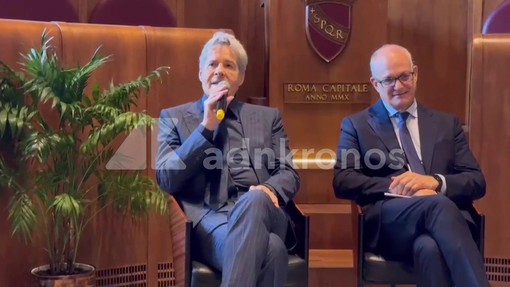 Sette concerti a Roma per Baglioni dopo il rinvio: "Tornare sul palco adesso ha grande valore"