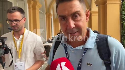 Cernobbio, Vannacci: "Con Salvini stretta di mano tra gentiluomini"