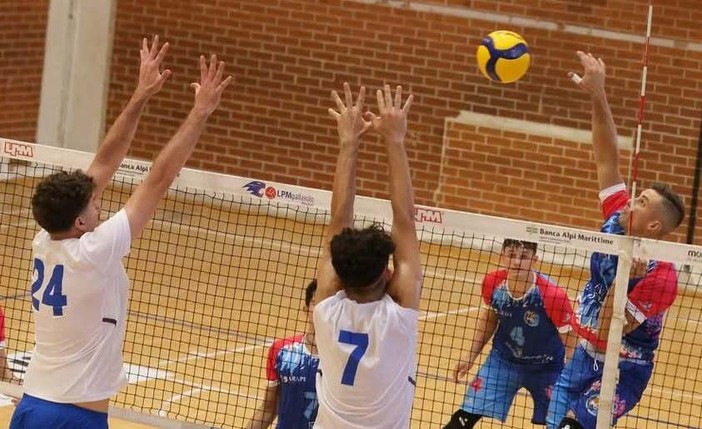 PALLAVOLO / Una sconfitta ed una vittoria per il Vbc Mondovì nel primo concentramento di Coppa Piemonte PALLAVOLO / Una sconfitta ed una vittoria per il Vbc Mondovì nel primo concentramento di Coppa Piemonte