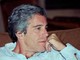 Caso Epstein, Dipartimento Giustizia pubblica oltre 3 milioni di pagine: "Trump ha chiesto trasparenza"