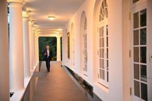Medio Oriente, allerta Usa: "Rischio escalation". Trump anticipa rientro da Camp David Medio Oriente, allerta Usa: "Rischio escalation". Trump anticipa rientro da Camp David
