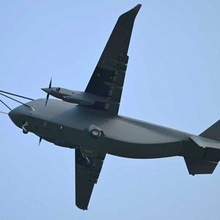 Cina, volo inaugurale per il drone Changying-8 per il trasporto merci