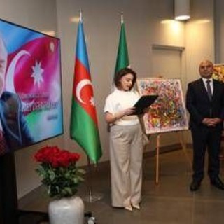 Mostre, a Roma 'I colori del tempo: lo sguardo degli artisti Azerbaigiani' Mostre, a Roma 'I colori del tempo: lo sguardo degli artisti Azerbaigiani'