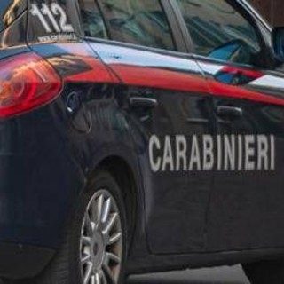 Ancona, donna picchiata a morte in casa: si cerca il marito Ancona, donna picchiata a morte in casa: si cerca il marito