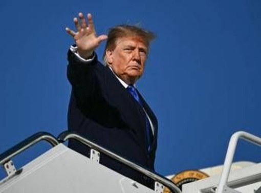 Ucraina, Musk riaccende Starlink: ordine di Trump. Europa cerca un negoziatore per trattare con Putin Ucraina, Musk riaccende Starlink: ordine di Trump. Europa cerca un negoziatore per trattare con Putin