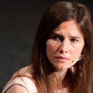 Omicidio Meredith, la famiglia contro doc di Amanda Knox: "Riapre ferita" Omicidio Meredith, la famiglia contro doc di Amanda Knox: "Riapre ferita"