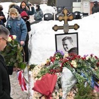 Navalny avvelenato? Il Cremlino: "Tesi infondata"