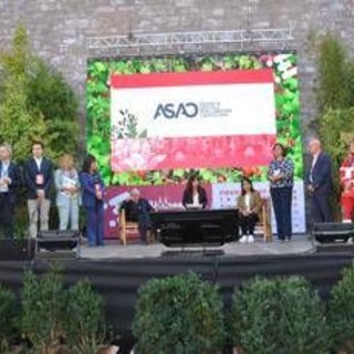 Festival economia civile, premiati i 'Comuni di Economia Civile' e le 'Amministrazioni Condivise' Festival economia civile, premiati i 'Comuni di Economia Civile' e le 'Amministrazioni Condivise'
