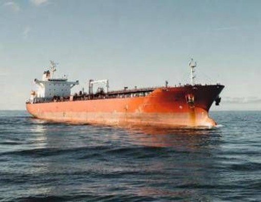 La flotta fantasma di Putin: "Così la Russia spia l'Europa dal mare" La flotta fantasma di Putin: "Così la Russia spia l'Europa dal mare"