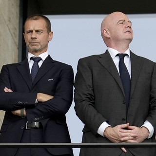 Uefa compatta “Il calcio non si vende, non parteciperemo alle competizioni Fifa”