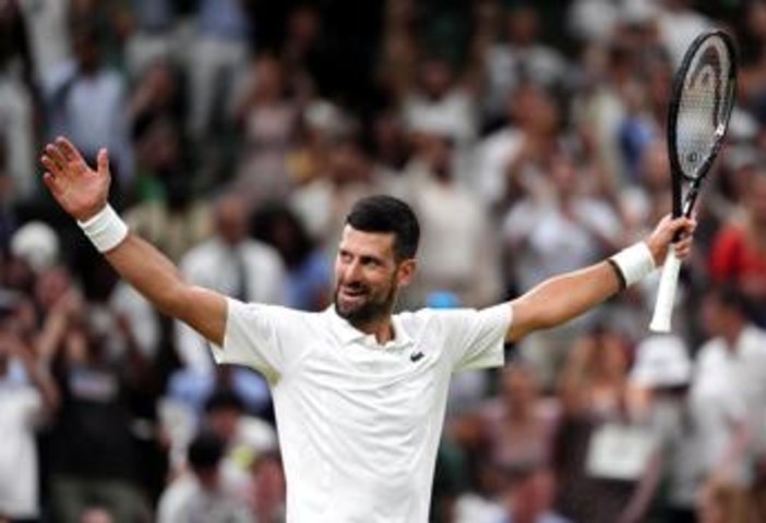 Djokovic entra in campo, l'annuncio agli Us Open: "È il Goat" Djokovic entra in campo, l'annuncio agli Us Open: "È il Goat"