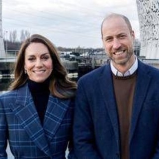 Anche William e Kate festeggiano San Valentino e sui social condividono una foto inedita Anche William e Kate festeggiano San Valentino e sui social condividono una foto inedita
