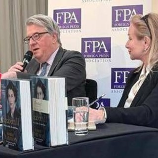 Gb, il biografo Hardman: "Elisabetta e il suo amore per l'Italia, alleato importantissimo"