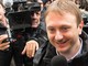 Garlasco, Alberto Stasi e il primo giorno fuori dal carcere: cosa può fare