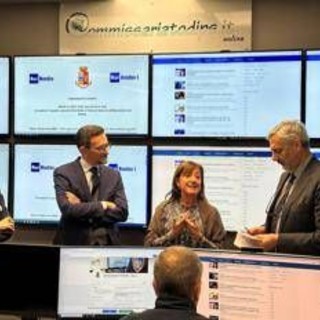 Nasce il podcast Rai-Polizia 'Okkio al Web': dal revenge porn alle truffe in quattro episodi i rischi in rete Nasce il podcast Rai-Polizia 'Okkio al Web': dal revenge porn alle truffe in quattro episodi i rischi in rete