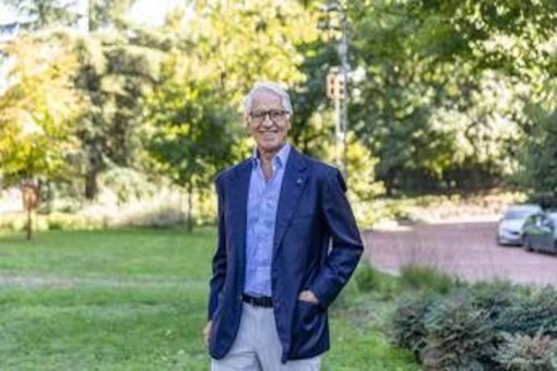 Malagò si tessera con Aniene calcio a 5 come dirigente accompagnatore, parte corsa a presidenza Figc Malagò si tessera con Aniene calcio a 5 come dirigente accompagnatore, parte corsa a presidenza Figc