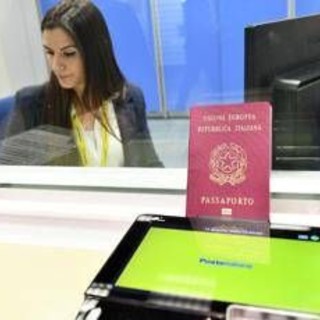 Poste, passaporti da record: superate 300mila richieste