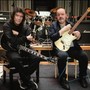 Le chitarre di Hackett e Rothery insieme in un disco. E il tocco magico è di un italiano Le chitarre di Hackett e Rothery insieme in un disco. E il tocco magico è di un italiano