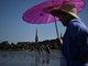 Caldo in Europa, in Italia 16 città in allerta. In Francia il giorno più caldo di sempre. Oms: "E' emergenza sanitaria"