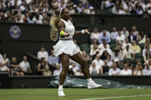 Wimbledon, Serena Williams costretta a ritirarsi dal doppio Wimbledon, Serena Williams costretta a ritirarsi dal doppio