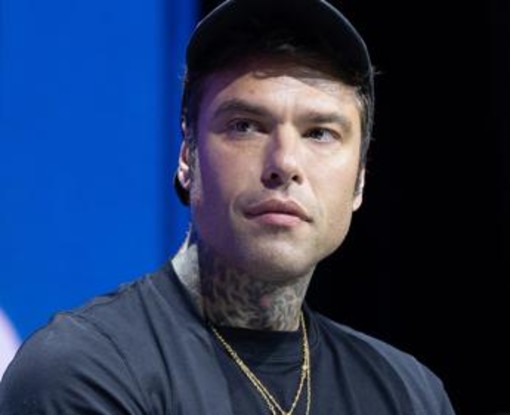 Fedez ricoverato, rapper trasferito all'ospedale Humanitas Fedez ricoverato, rapper trasferito all'ospedale Humanitas