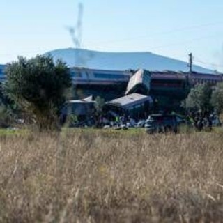 Scontro tra treni in Spagna, possibile errore umano: cosa si sa Scontro tra treni in Spagna, possibile errore umano: cosa si sa