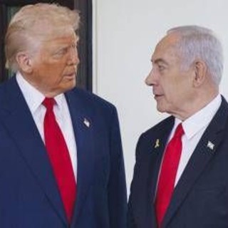 Libano, Trump a Netanyahu: "Sei un pazzo, senza di me saresti in prigione"