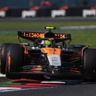 Gp Abu Dhabi, Norris rischia grosso: il sorpasso è 'sospetto' Gp Abu Dhabi, Norris rischia grosso: il sorpasso è 'sospetto'