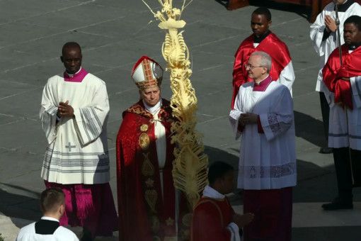 Domenica delle Palme, Papa “Deponete le armi! Siete fratelli!”
