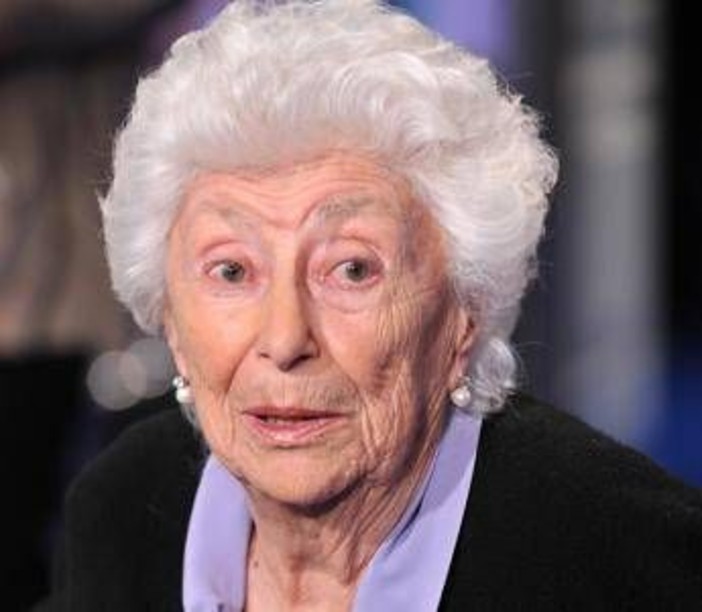 "Famiglia ladrona, siete parassiti": commenti choc sui social alla morte di Maria Sole Agnelli "Famiglia ladrona, siete parassiti": commenti choc sui social alla morte di Maria Sole Agnelli